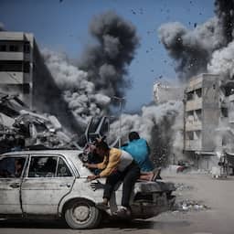 Trump na langverwachte verklaring Hamas: 'Israël moet nu stoppen met bombarderen'