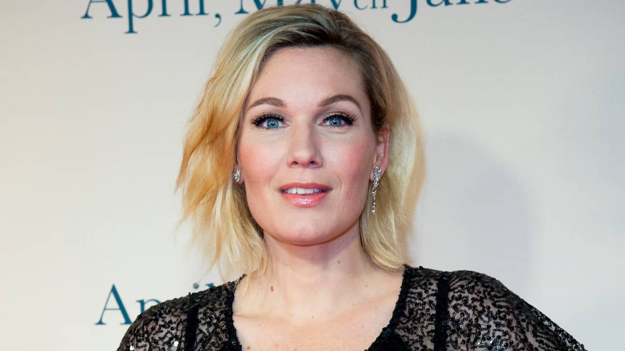 Marlijn Weerdenburg wist zich geen raad met haar baby | Achterklap | NU.nl