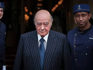 Zakenman Al Fayed nu door zestig vrouwen beschuldigd van seksueel misbruik