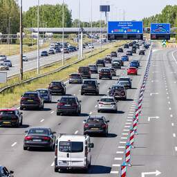 Na 9.30 uur nog steeds files: ANWB ziet drukkere spits door wegwerkzaamheden
