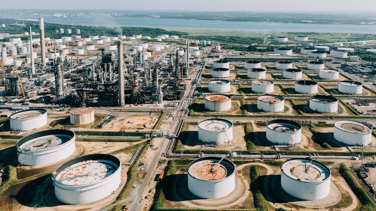 Foto bij Stijgende olieprijs duwt Europese gasprijs door het dak: hoogste in jaren