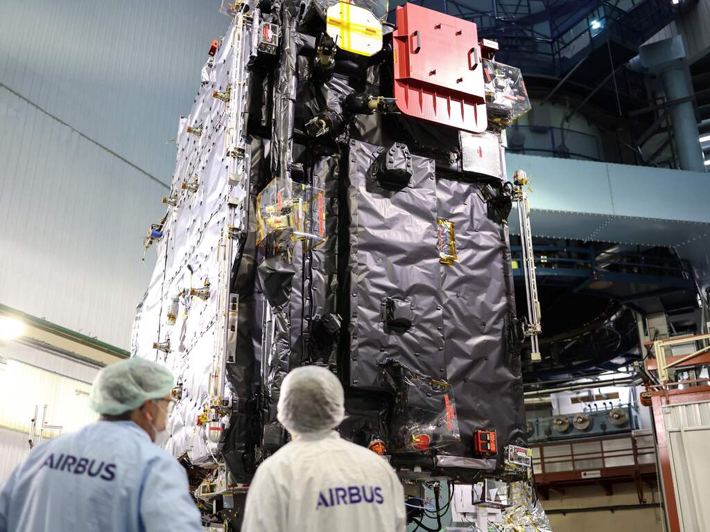 Aarde 'slingert' Europese sonde richting Jupiter, mogelijk maandag zichtbaar