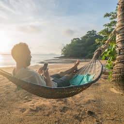 Tarieven voor telefoongebruik buiten Europa dalen dankzij nieuw type simkaart