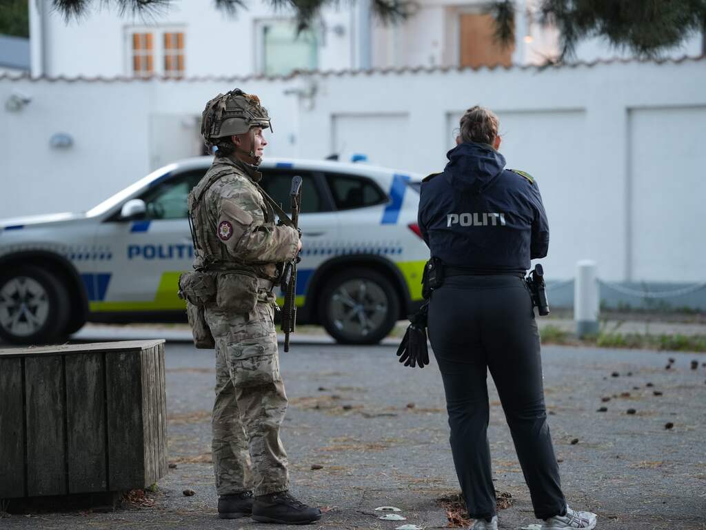 Drie arrestaties wegens explosies bij Israëlische ambassade in Kopenhagen