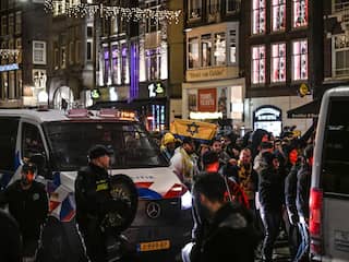 Vier verdachten van ongeregeldheden Amsterdam komende week voorgeleid