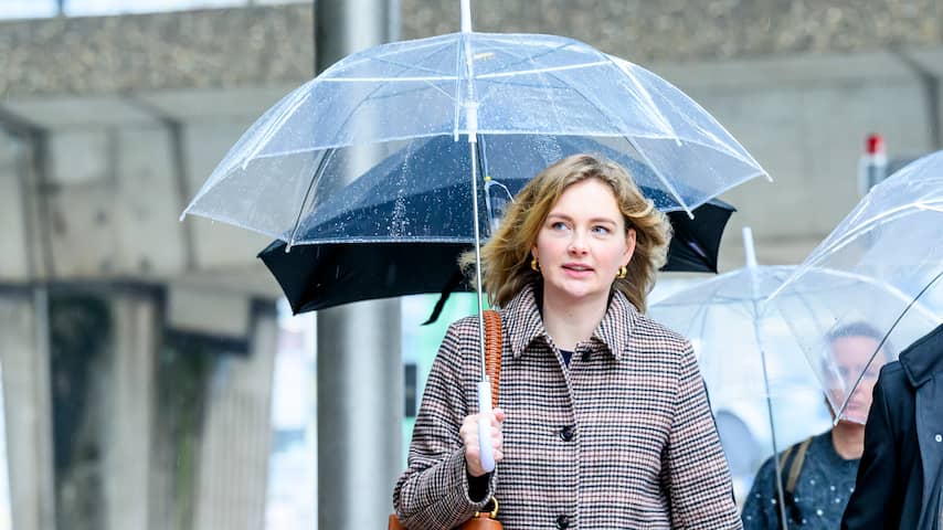 Maxime Meiland is 'heel opgelucht' dat vervolging voor smaad niet doorgaat  | Achterklap | NU.nl