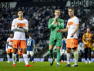 Oranje knokt zich naar gelijkspel na beroerde eerste helft tegen Griekenland