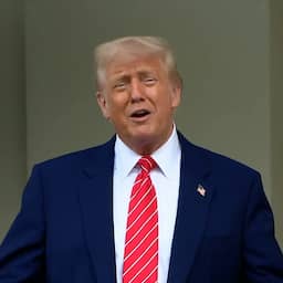 Video | Trump noemt eerste Amerikaanse paus zes keer een 'grote eer'