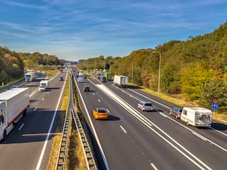 EU versoepelt CO2-regels voor auto's en geeft fabrikanten 'ademruimte'