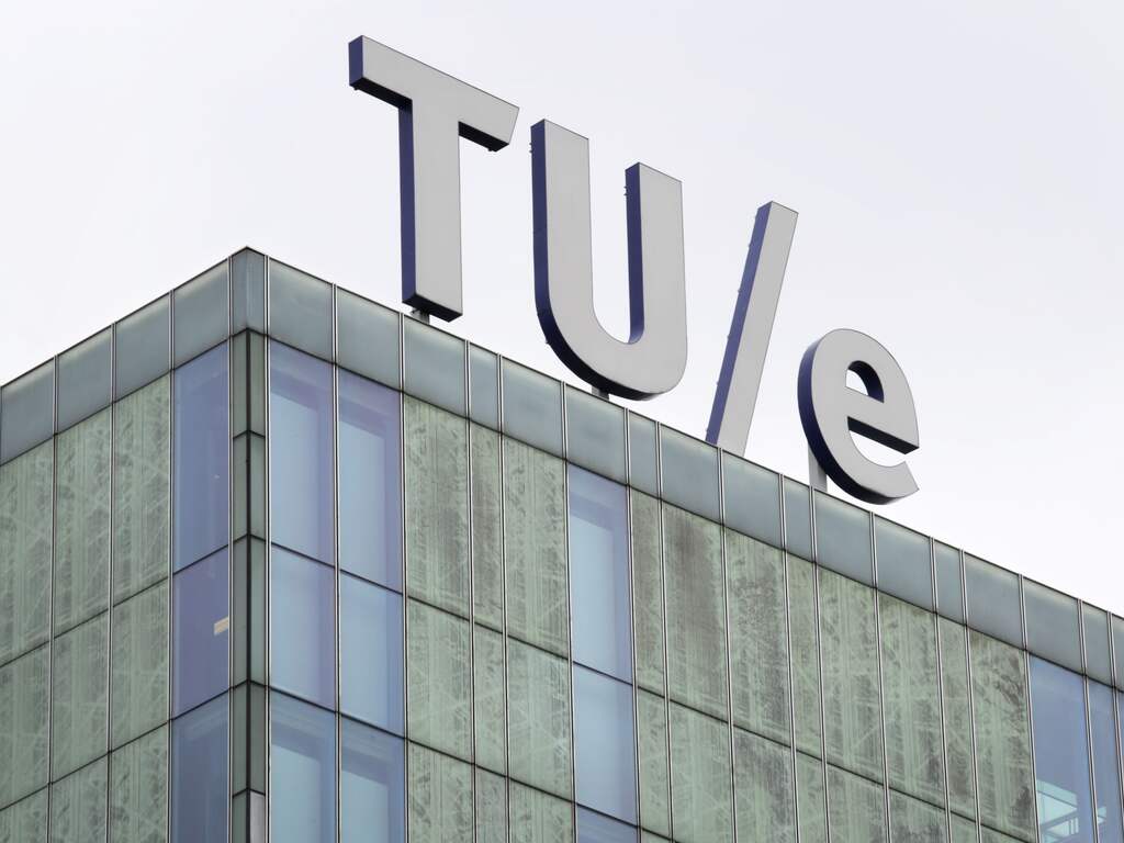 Klimaatactivisten doen aangifte tegen TU Eindhoven wegens mishandeling