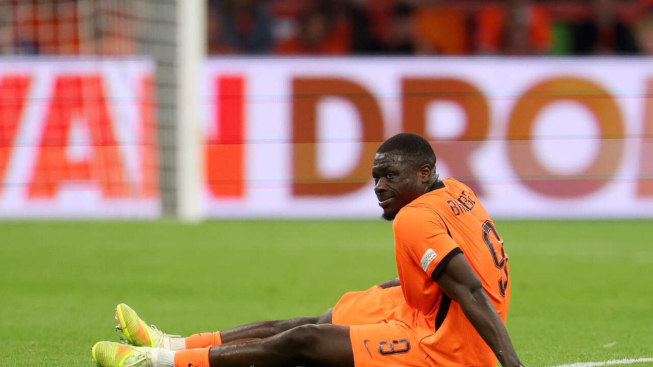 Foto bij Brobbey valt voor rust uit bij duel Oranje met Duitsland, Meerdink debuteert