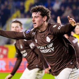 Telstar wint degradatieduel van NAC door hakje en geeft laatste plek over