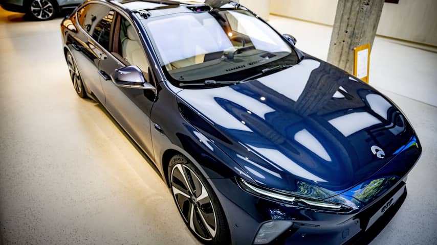 Meer dan helft van verkochte auto's is volgend jaar elektrisch
