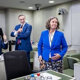 Senator Van de Sanden verlaat VVD uit onvrede over partijkoers