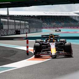 Live F1 | Verstappen bouwt voorsprong uit na perfecte start in Miami