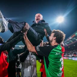 NEC'ers loven Schreuder na bereiken bekerfinale: 'Arne Slot doet het ook zo'
