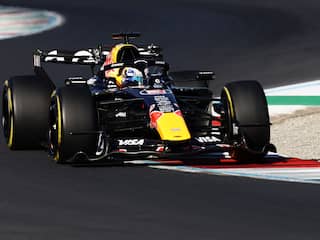 Verstappen beleeft bemoedigende training in Monza, ruziet met Hamilton