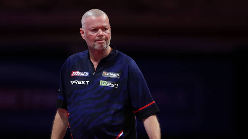 Alles of niets voor Van Barneveld: zo kan 'Barney' het WK darts nog halen