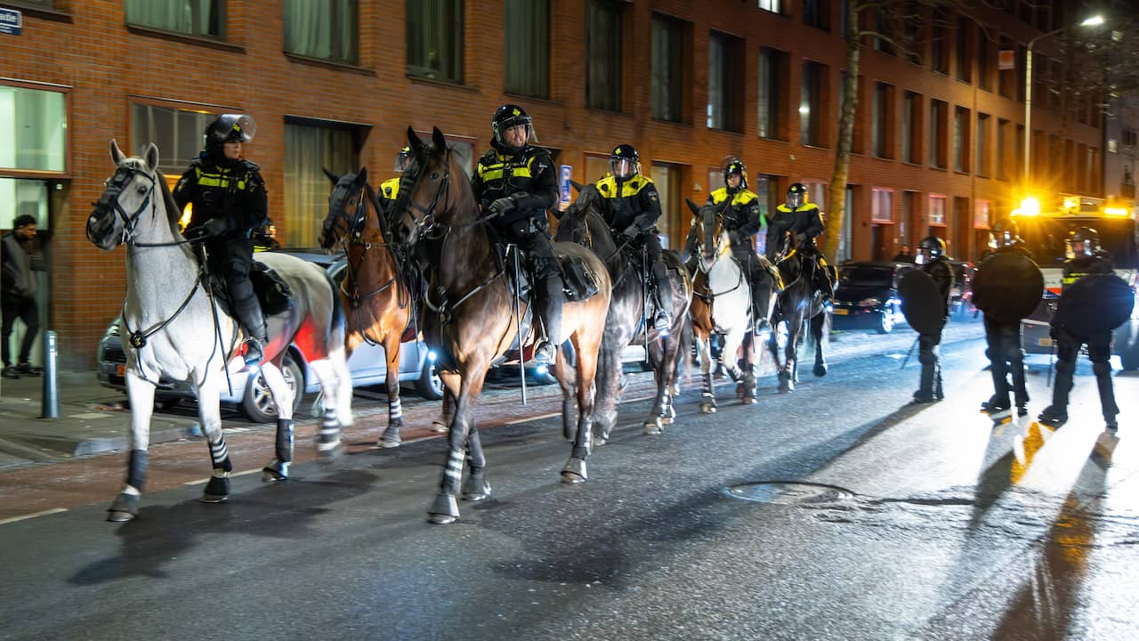 Acht arrestaties in Haagse Schilderswijk na verlies Marokko in Afrika Cup-finale