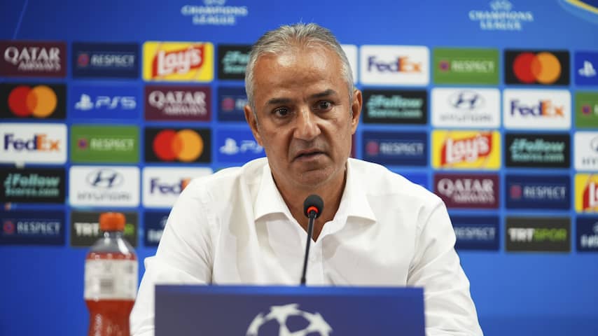 Fenerbahçe-coach neemt na CL-duel met AS Roma ontslag op persconferentie