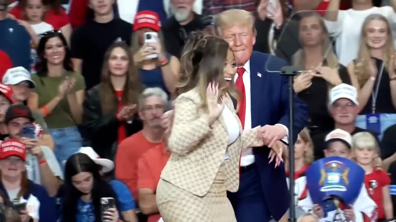 Trump krijgt kritiek door deze uitspraak over de billen van Nicki Minaj