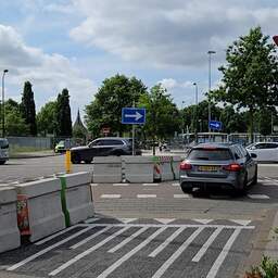 Video | Drukte rond Efteling: automobilisten negeren verkeersregels