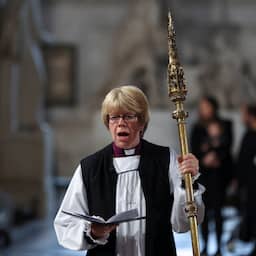 Anglicaanse kerk krijgt voor het eerst in half millennium vrouw als leider
