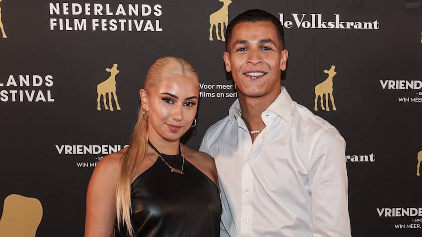 Bilal Wahib en verloofde ouders geworden van zoon Nayel: 'De allerliefste'