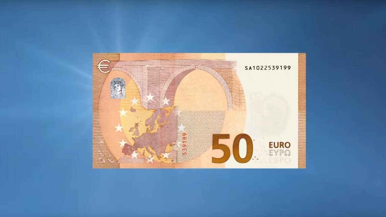 Flink minder valse eurobiljetten onderschept in Nederland | Economie ...