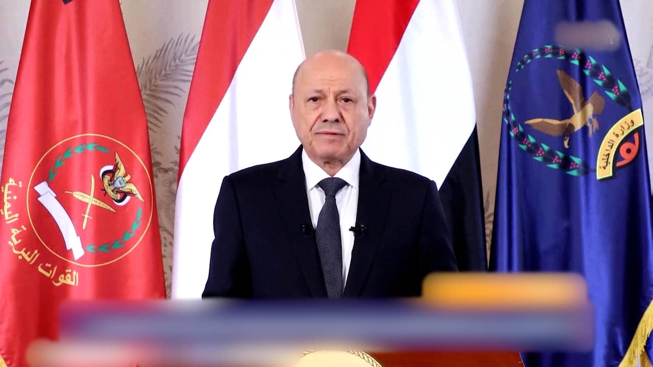 Leider van Jemen kondigt op tv militaire operatie aan