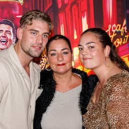 Familie strooit as Jonnie Boer uit in Giethoorn: 'We voelen hem in elk moment'