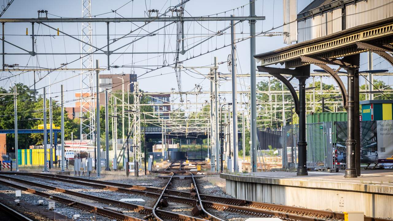 Foto bij Landelijke ov-staking tegen bezuinigingen op sociale zekerheid begonnen