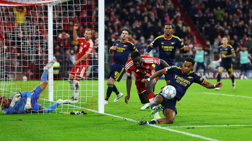 Timber veroorzaakt penalty bij CL-gelijkspel Arsenal tegen Bayern München