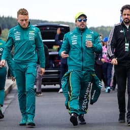Gigantische update voor dramatisch Aston Martin, Alonso twijfelt over toekomst