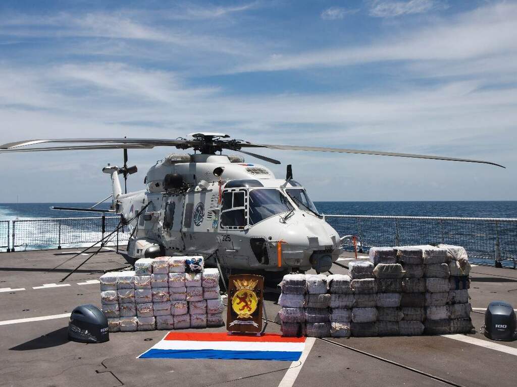 Marine onderschept meer dan 2.160 kilo cocaïne in Caribisch gebied