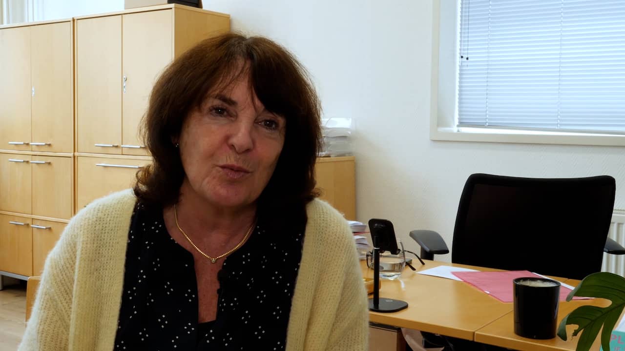 Advocate gedupeerde hondenbaasjes: 'Wij willen antwoorden' | NU.nl