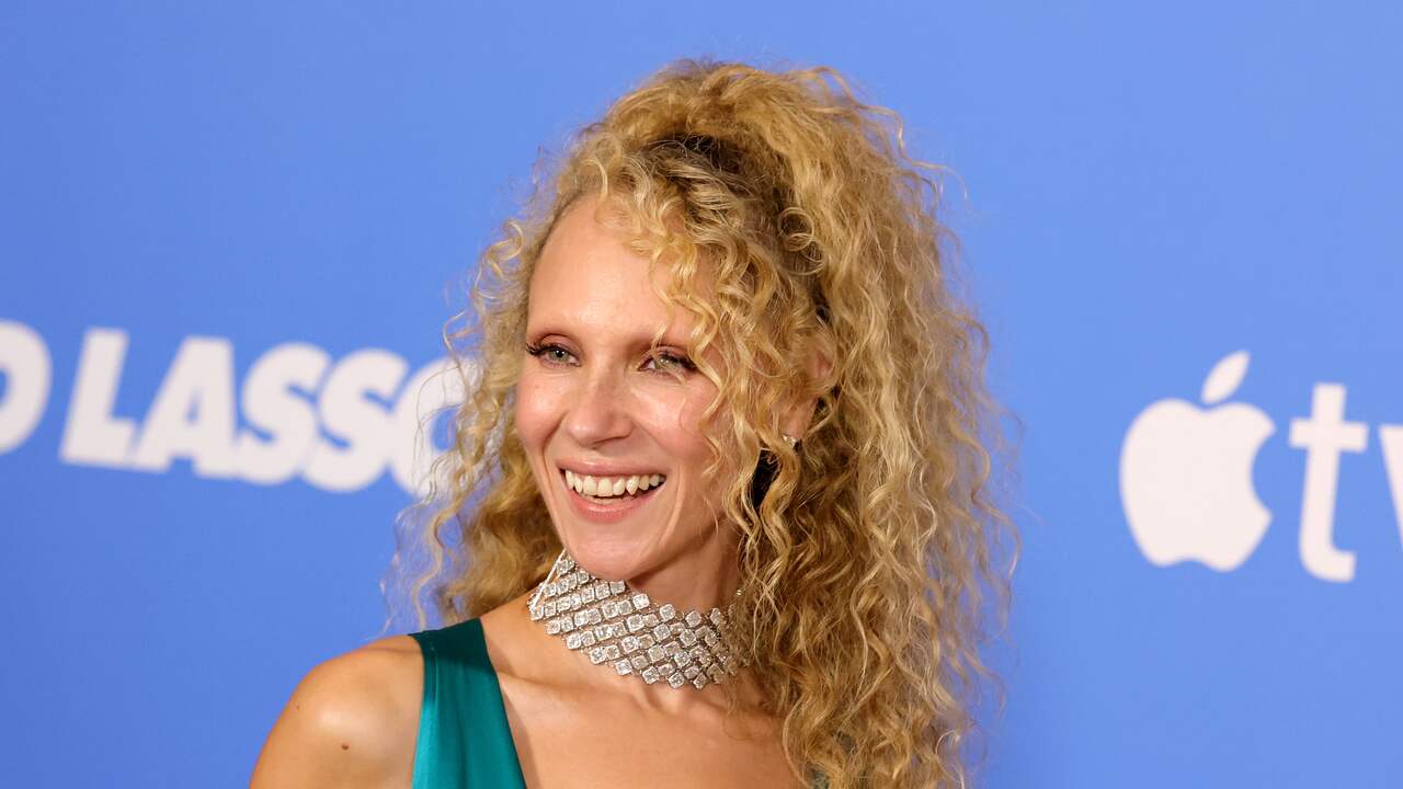 Foto bij Ted Lasso-actrice Juno Temple in het geheim getrouwd