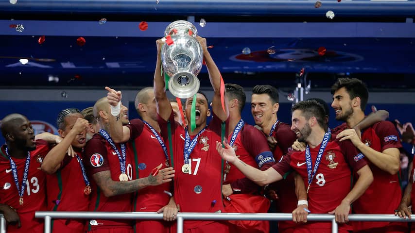 Portugese EK-held en Champions League-winnaar Nani (38) beëindigt