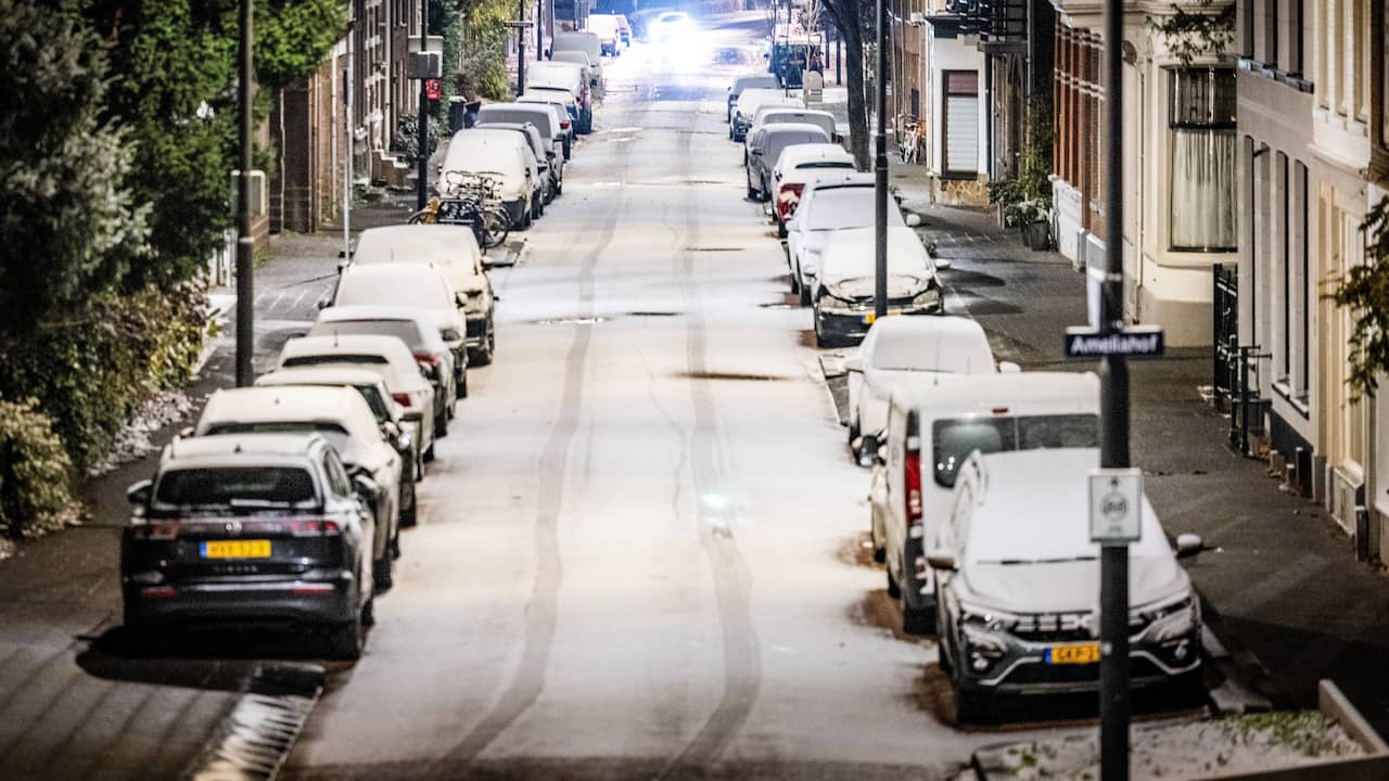 Code geel in bijna heel het land door gladheid, vanavond opnieuw sneeuwval