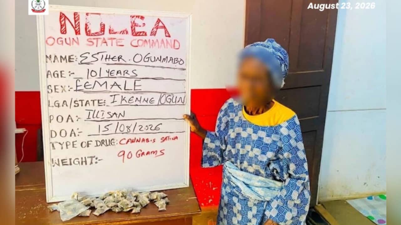 Vrouw van 101 jaar gearresteerd in Nigeria voor handel in cannabis