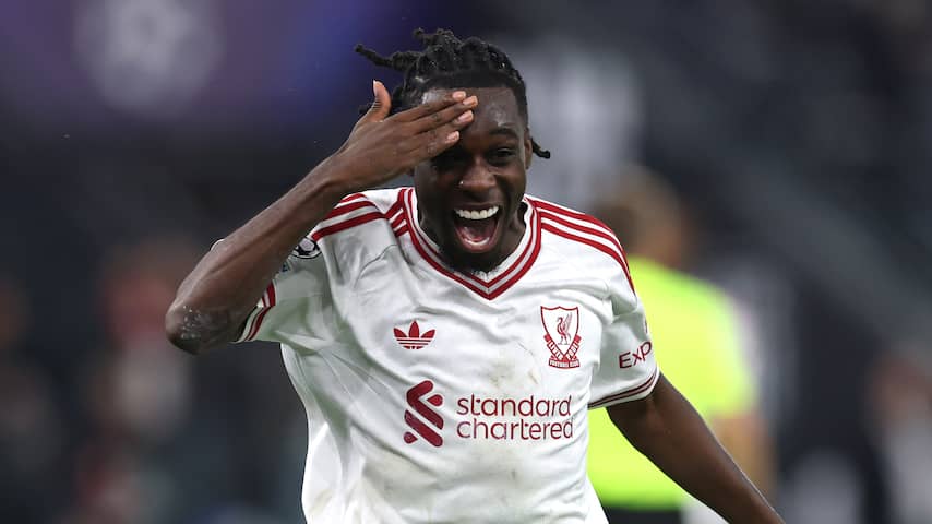 Liverpool en scorende Frimpong winnen spektakelstuk met negen goals in Linz