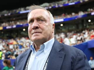 Dick Advocaat (78) gaat na historisch WK langer door als bondscoach Curaçao