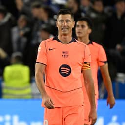 Live voetbal | Kampioen FC Barcelona op achterstand, bekijk de tussenstand