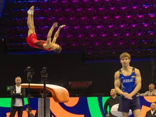 Drie Russische turners wachten daags voor WK in Ahoy nog steeds op visum