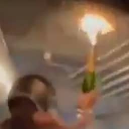 Video | Nieuwe beelden tonen moment van uitbraak nieuwjaarsbrand Zwitserland