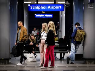 Bijna twee weken minder treinen van en naar Schiphol vanwege werkzaamheden