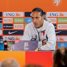 Xavi en Van Dijk leven mee met familie Koeman: 'Bartina was een geweldige vrouw'