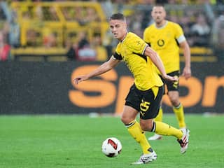 Veerman geeft bij basisdebuut eerste assist voor Borussia Dortmund