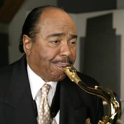 Jazzlegende Benny Golson (95) van ‘I Remember Clifford’ overleden