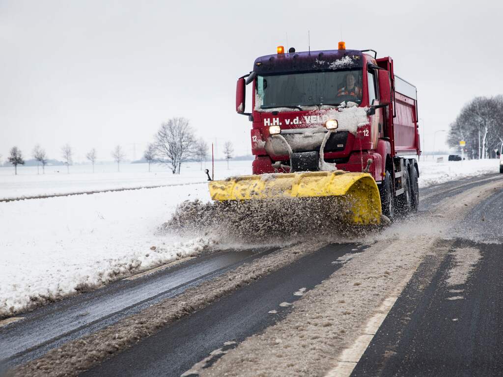 Rijkswaterstaat heeft 350 sneeuwschuivers om wegen sneeuwvrij te houden